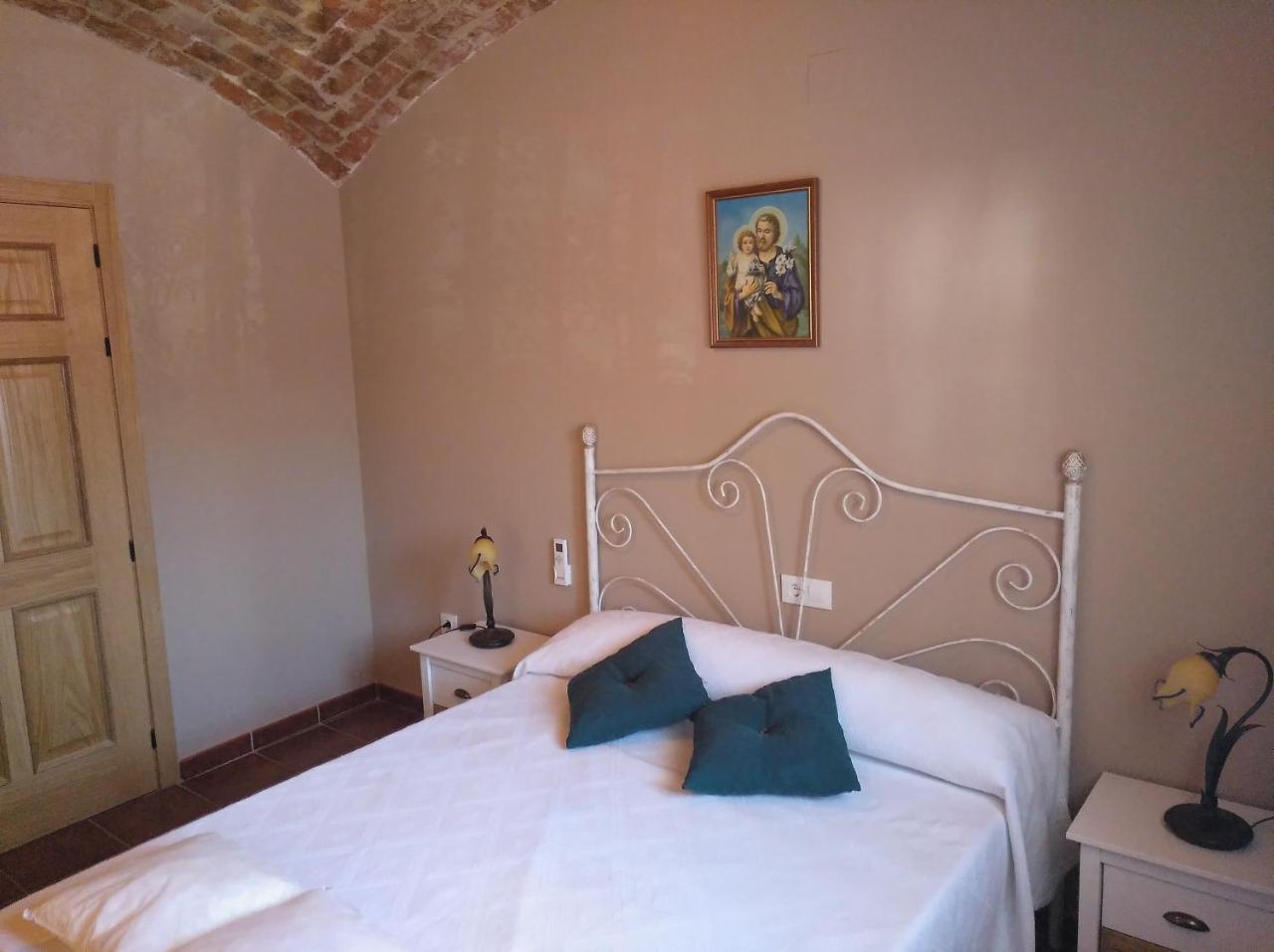 Casa Rural La Santiaga Arroyo de la Luz Εξωτερικό φωτογραφία